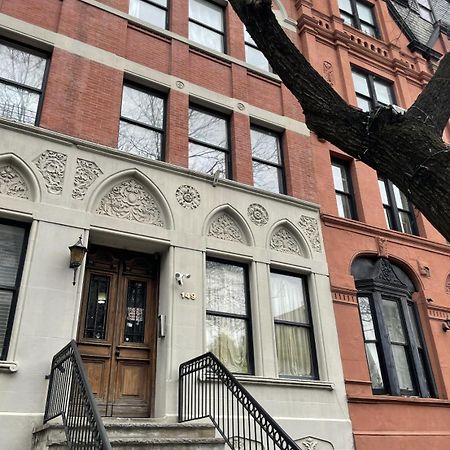 Nyc Townhouse Apartment Ню Йорк Екстериор снимка