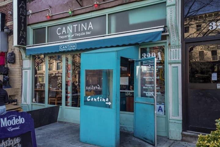 Nyc Townhouse Apartment Ню Йорк Екстериор снимка