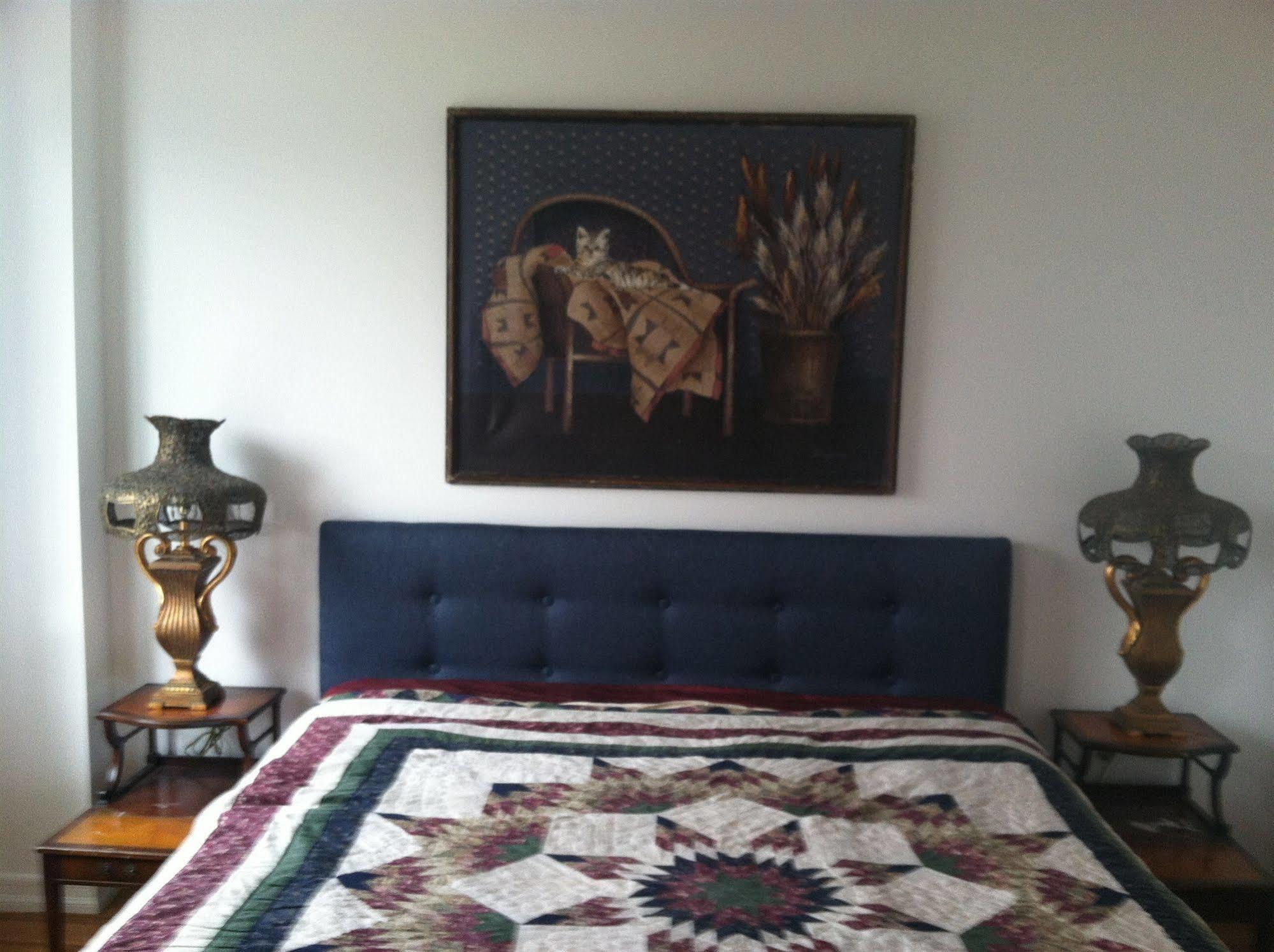Nyc Townhouse Apartment Ню Йорк Екстериор снимка